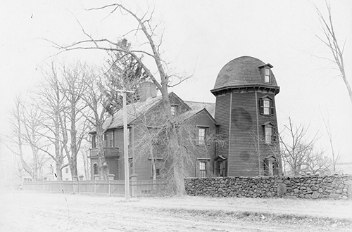 Windmill Cottage in East Greenwich c1890